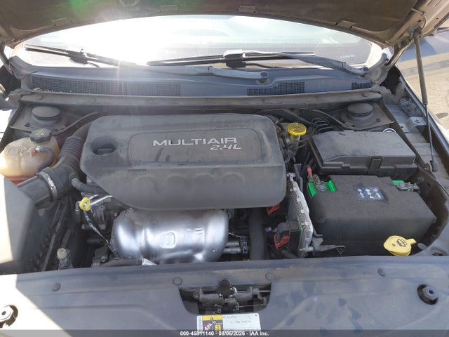 Chrysler 200 S 2015 1C3CCCBB5FN746397 Image 10