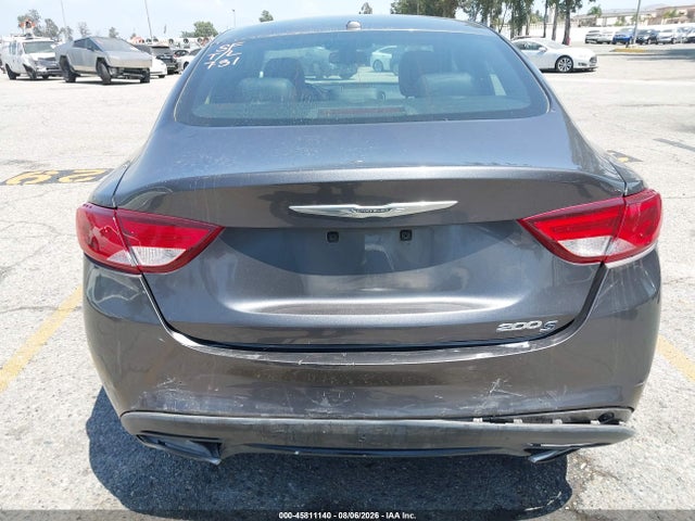Chrysler 200 S 2015 1C3CCCBB5FN746397 Image 18