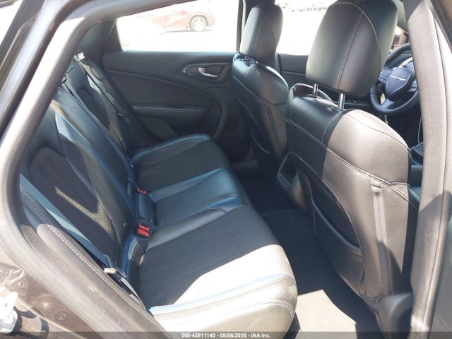 Chrysler 200 S 2015 1C3CCCBB5FN746397 Image 8