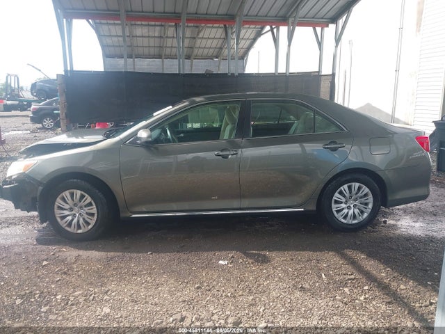 Aukcja sprzedaży 2014 Toyota Camry Le, vin: 4T4BF1FK4ER380757, numer aukcji: 45811144