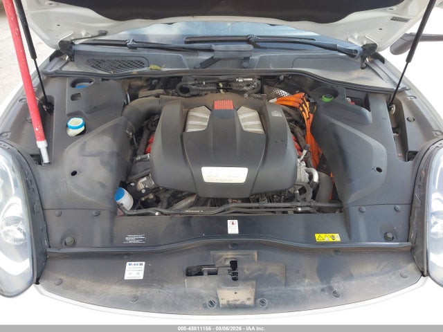 45811156 :رقم المزاد ، WP1AE2A24HLA75505 vin ، 2017 Porsche Cayenne E-hybrid S Platinum Edition مزاد بيع