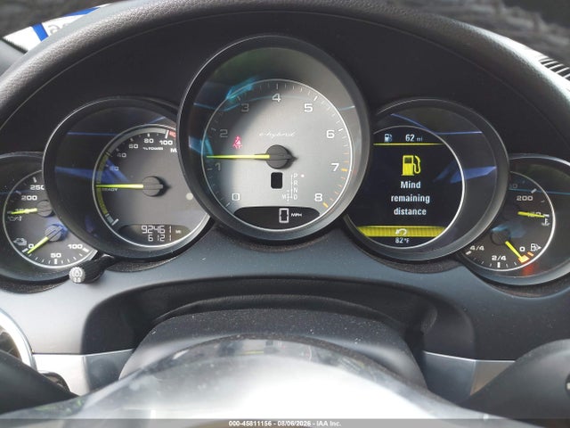 45811156 :رقم المزاد ، WP1AE2A24HLA75505 vin ، 2017 Porsche Cayenne E-hybrid S Platinum Edition مزاد بيع