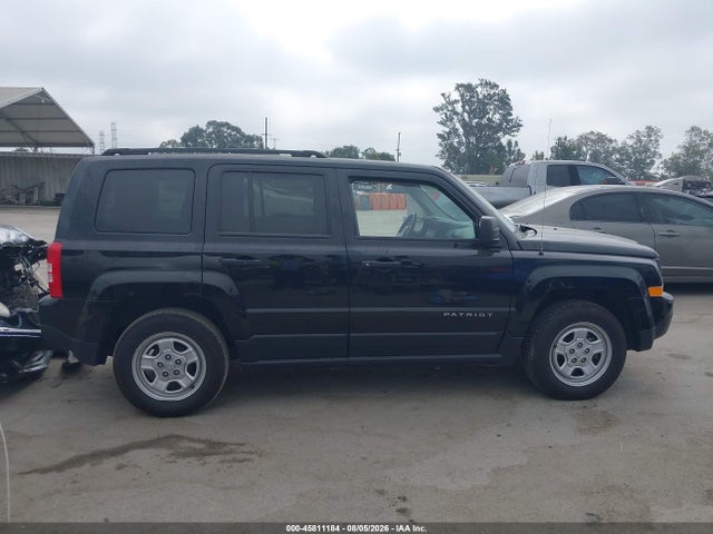 1C4NJPBB5GD808163 Jeep Patriot Sport