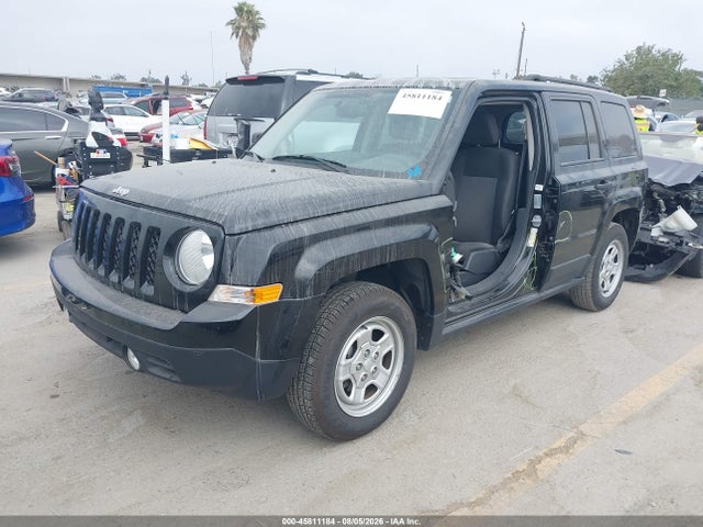1C4NJPBB5GD808163 Jeep Patriot Sport