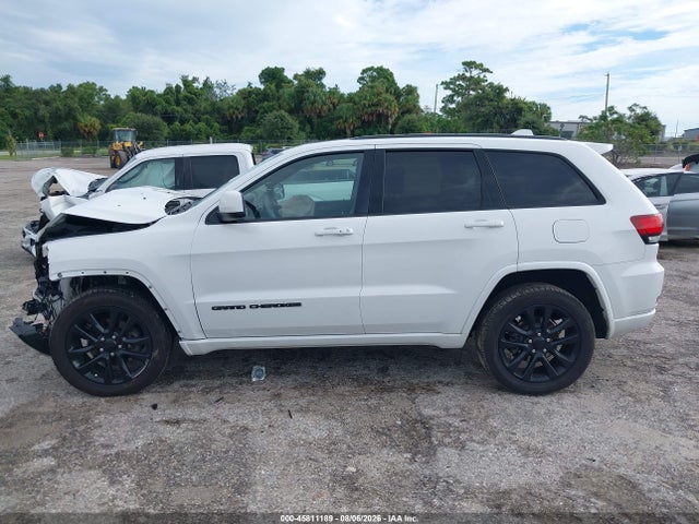 Продаж на аукціоні авто 2018 Jeep Grand Cherokee Altitude 4x4, vin: 1C4RJFAG0JC350103, номер лоту: 45811189
