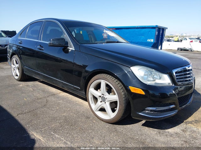 Aukcja sprzedaży 2014 Mercedes-benz C 250 Luxury, vin: WDDGF4HB2EA952760, numer aukcji: 45811201
