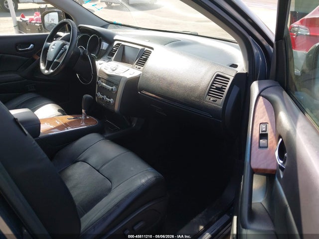 45811210 :رقم المزاد ، JN8AZ1MU1BW068485 vin ، 2011 Nissan Murano Le مزاد بيع