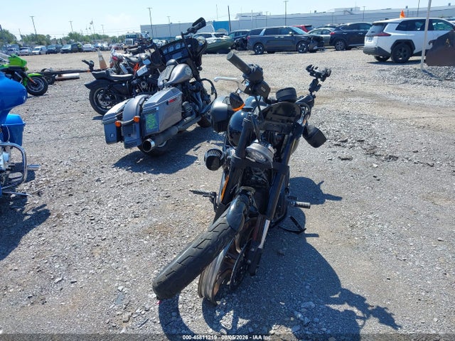 45811219 :رقم المزاد ، 1HD1YWZ1XRB036550 vin ، 2024 Harley-davidson Fxlrs مزاد بيع