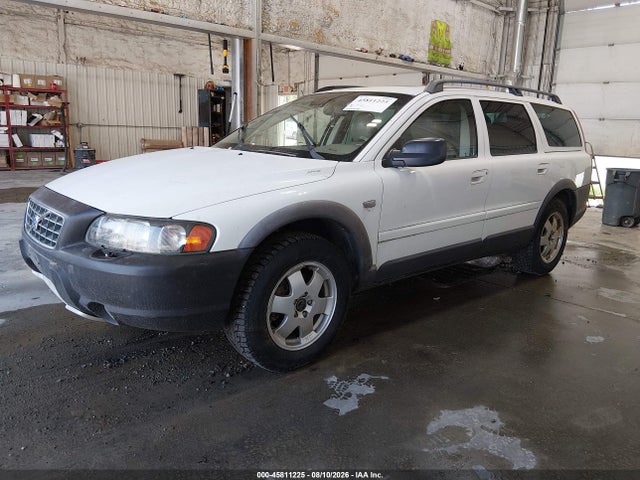 45811225 :رقم المزاد ، YV1SZ59H241126942 vin ، 2004 Volvo Xc70 2.5t مزاد بيع