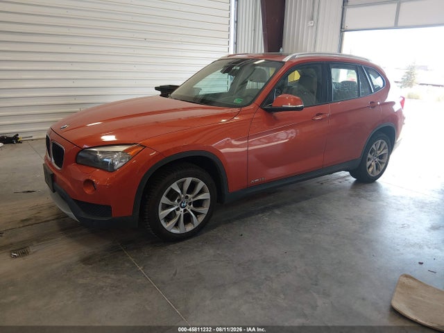 BMW X1 Xdrive28i 2014 WBAVL1C52EVY23174 Image 2
