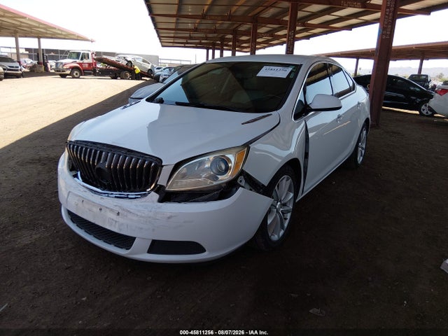 Buick Verano 2015 1G4PP5SK2F4110096 Image 2