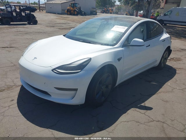Tesla Model 3 Rear-wheel Drive 2023 5YJ3E1EAXPF489718 Image 2