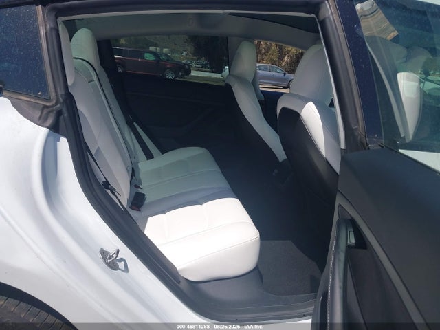 Tesla Model 3 Rear-wheel Drive 2023 5YJ3E1EAXPF489718 Image 8