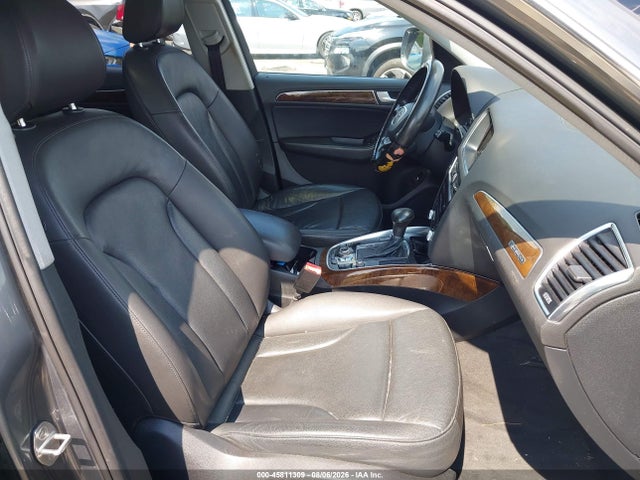 2015 Audi Q5 2.0t Premium მანქანა იყიდება აუქციონზე, vin: WA1CFAFP9FA094818, აუქციონის ნომერი: 45811309