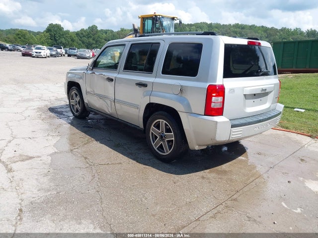 2008 Jeep Patriot Limited მანქანა იყიდება აუქციონზე, vin: 1J8FT48W88D788041, აუქციონის ნომერი: 45811314