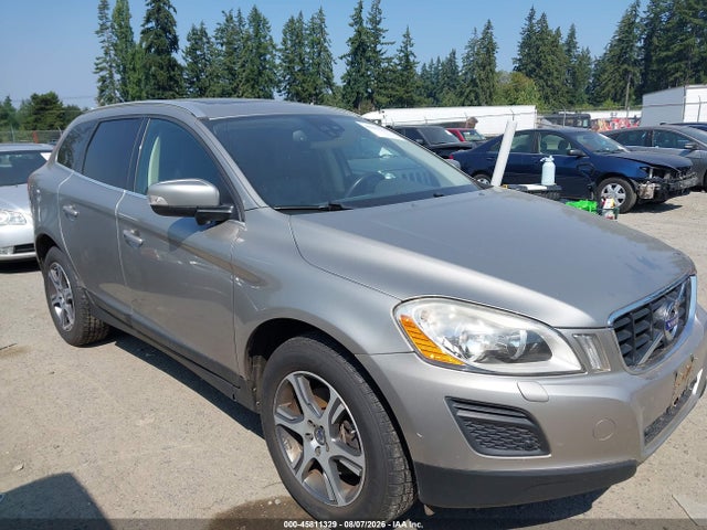 2011 Volvo Xc60 T6 მანქანა იყიდება აუქციონზე, vin: YV4902DZ8B2209924, აუქციონის ნომერი: 45811329