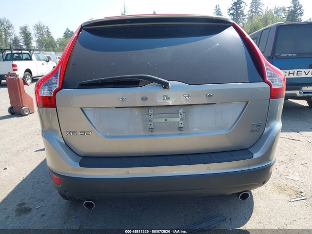 45811329 :رقم المزاد ، YV4902DZ8B2209924 vin ، 2011 Volvo Xc60 T6 مزاد بيع