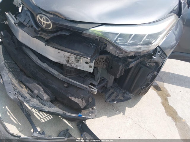 JTNKHMBX7L1090762 Toyota C-HR LE