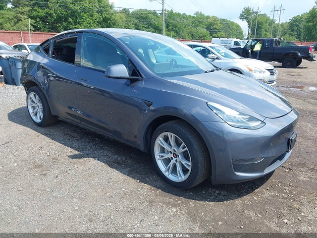 2023 Tesla Model Y Awd/long Range Dual Motor All-wheel Drive მანქანა იყიდება აუქციონზე, vin: 7SAYGDEE0PA045171, აუქციონის ნომერი: 45811356