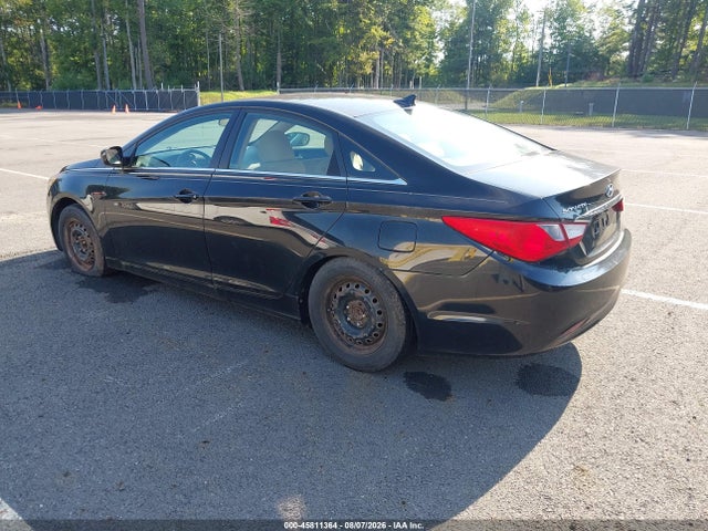45811364 :رقم المزاد ، 5NPEB4AC0BH083564 vin ، 2011 Hyundai Sonata Gls مزاد بيع