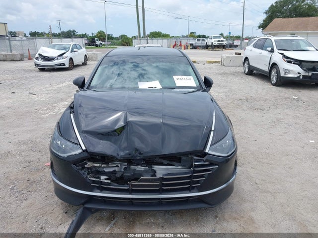 45811369 :رقم المزاد ، 5NPEG4JA6MH130664 vin ، 2021 Hyundai Sonata Se مزاد بيع