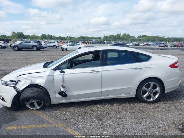 45811413 :رقم المزاد ، 3FA6P0H75GR336704 vin ، 2016 Ford Fusion Se مزاد بيع