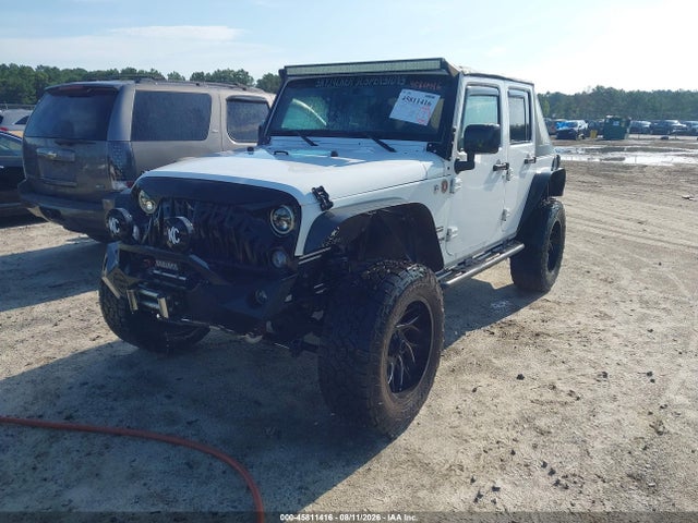 1C4BJWDG4JL828942 Jeep Wrangler Jk Unlimited Sport S 4x4