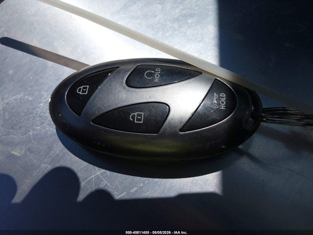 KMHLM4DG1RU675129 Hyundai ELANTRA SEL