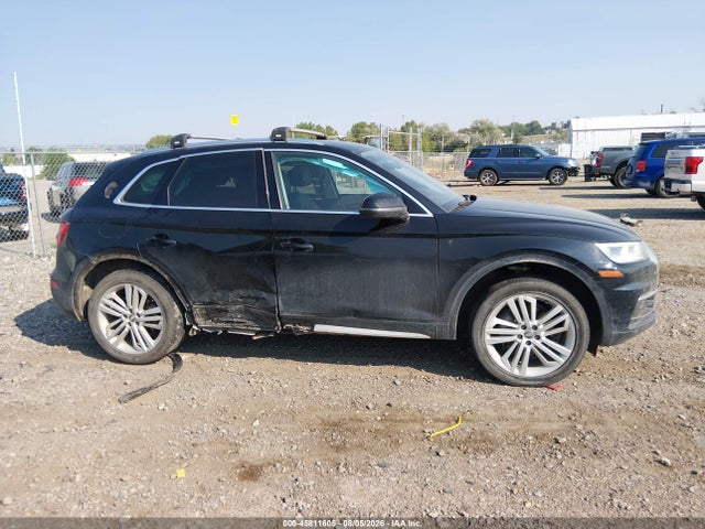 2018 Audi Q5 2.0t Premium/2.0t Tech Premium მანქანა იყიდება აუქციონზე, vin: WA1BNAFY0J2007060, აუქციონის ნომერი: 45811605