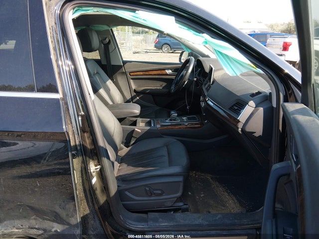 2018 Audi Q5 2.0t Premium/2.0t Tech Premium მანქანა იყიდება აუქციონზე, vin: WA1BNAFY0J2007060, აუქციონის ნომერი: 45811605