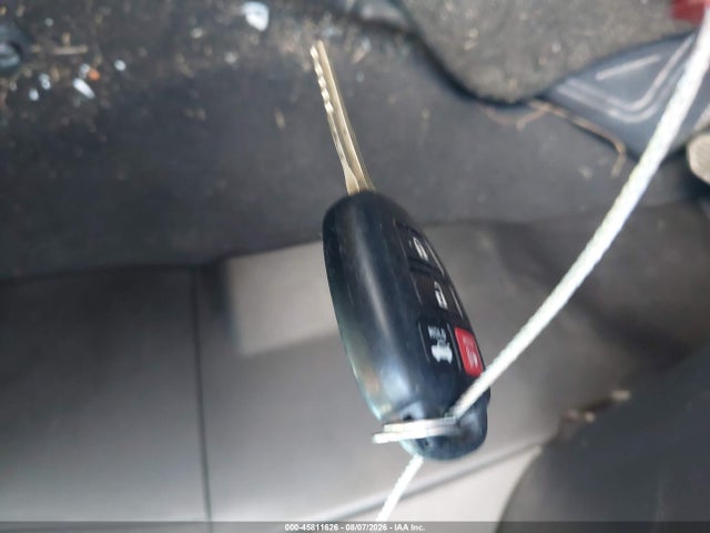 Продажа на аукционе авто 2018 Toyota Corolla Le, vin: 5YFBURHE8JP741392, номер лота: 45811626