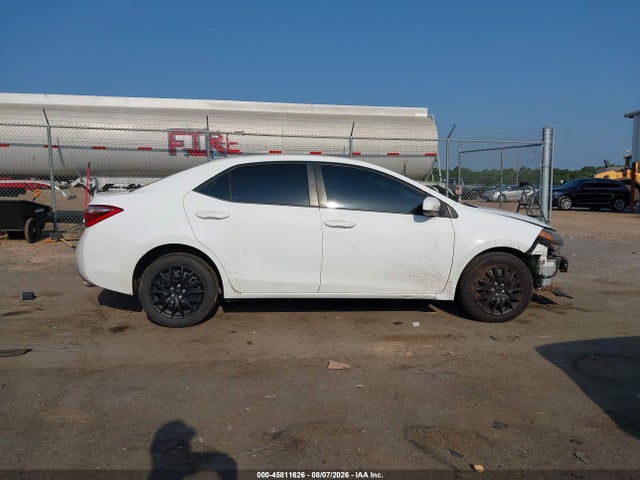 Продажа на аукционе авто 2018 Toyota Corolla Le, vin: 5YFBURHE8JP741392, номер лота: 45811626