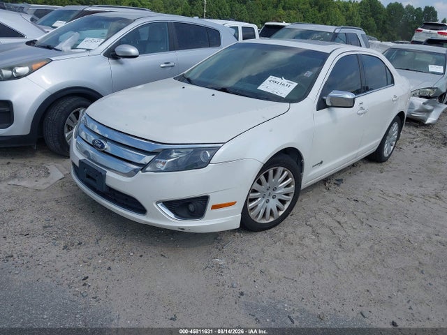 2010 Ford Fusion Hybrid მანქანა იყიდება აუქციონზე, vin: 3FADP0L3XAR179075, აუქციონის ნომერი: 45811631