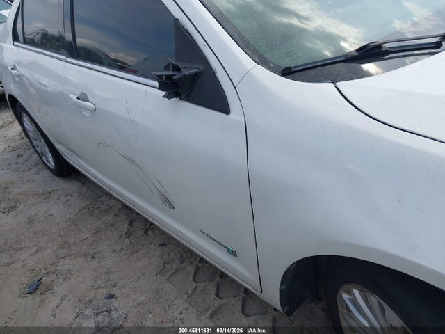 2010 Ford Fusion Hybrid მანქანა იყიდება აუქციონზე, vin: 3FADP0L3XAR179075, აუქციონის ნომერი: 45811631