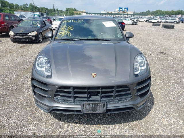 Продаж на аукціоні авто 2016 Porsche Macan Turbo, vin: WP1AF2A55GLB93696, номер лоту: 45811651