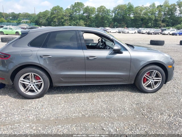 Продаж на аукціоні авто 2016 Porsche Macan Turbo, vin: WP1AF2A55GLB93696, номер лоту: 45811651
