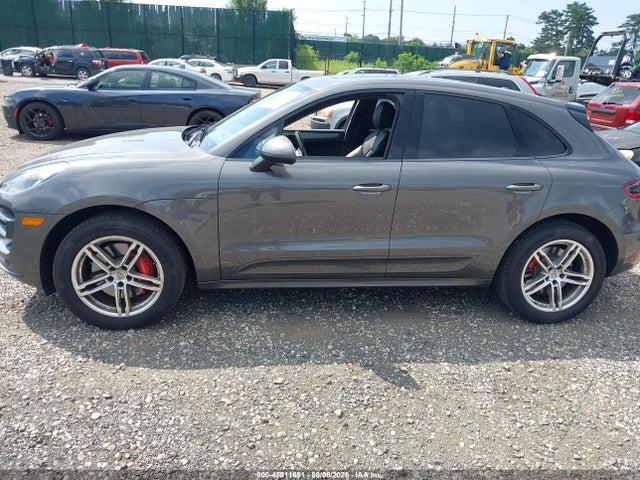 Продаж на аукціоні авто 2016 Porsche Macan Turbo, vin: WP1AF2A55GLB93696, номер лоту: 45811651