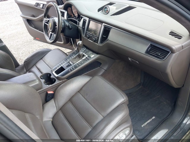 Продаж на аукціоні авто 2016 Porsche Macan Turbo, vin: WP1AF2A55GLB93696, номер лоту: 45811651