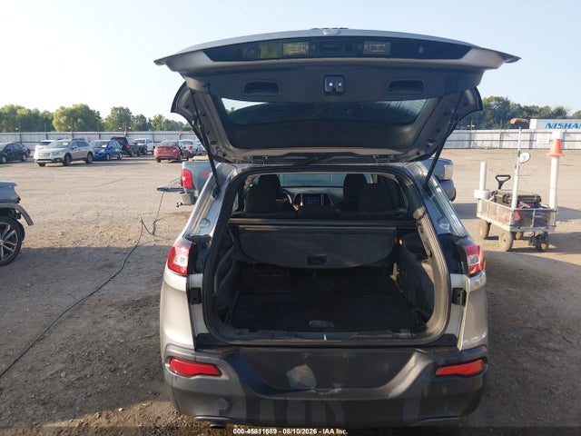 Продажа на аукционе авто 2015 Jeep Cherokee Sport, vin: 1C4PJLAB8FW579421, номер лота: 45811689