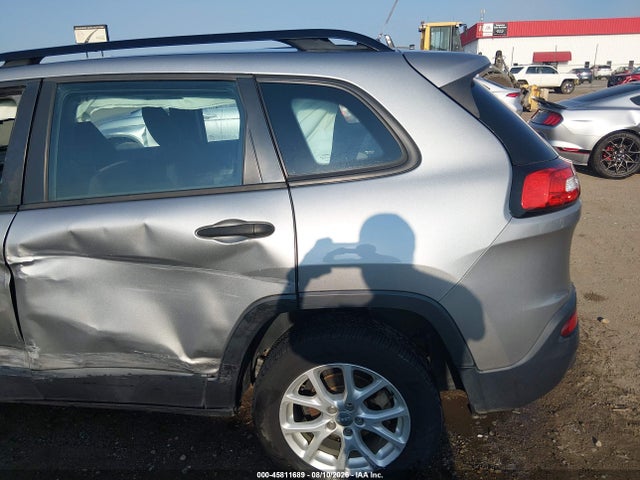 Продажа на аукционе авто 2015 Jeep Cherokee Sport, vin: 1C4PJLAB8FW579421, номер лота: 45811689
