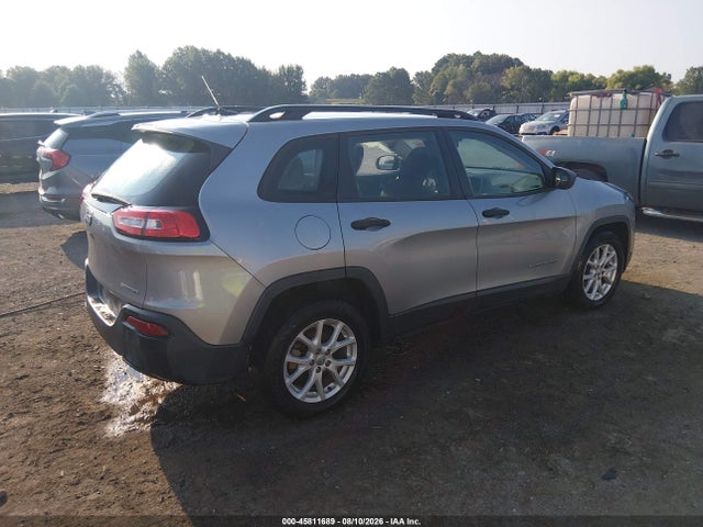 Продажа на аукционе авто 2015 Jeep Cherokee Sport, vin: 1C4PJLAB8FW579421, номер лота: 45811689
