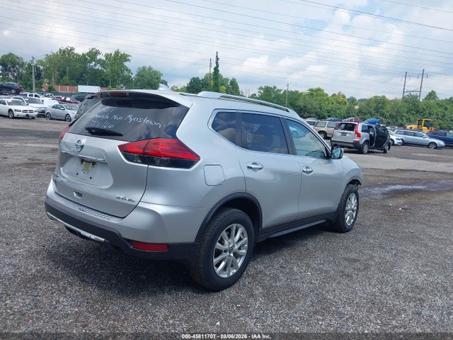 JN8AT2MV8HW019356 Nissan ROGUE SV