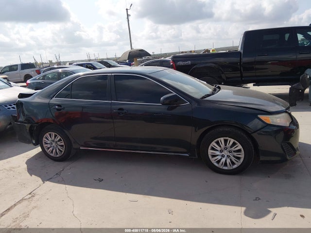 2014 Toyota Camry Le მანქანა იყიდება აუქციონზე, vin: 4T1BF1FK6EU319999, აუქციონის ნომერი: 45811718