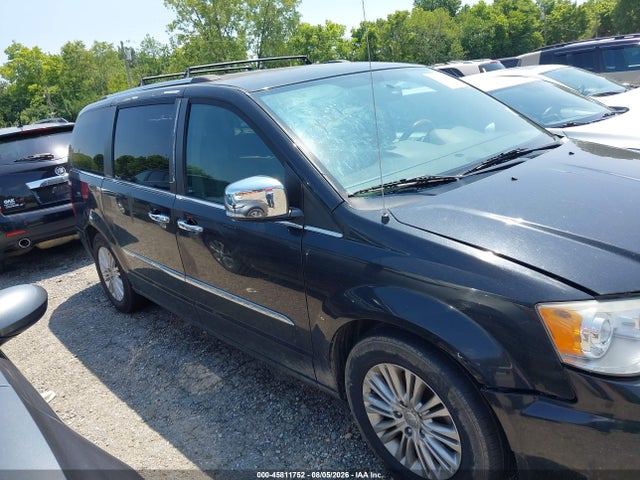 Продажа на аукционе авто 2014 Chrysler Town & Country Limited, vin: 2C4RC1GG3ER372064, номер лота: 45811752