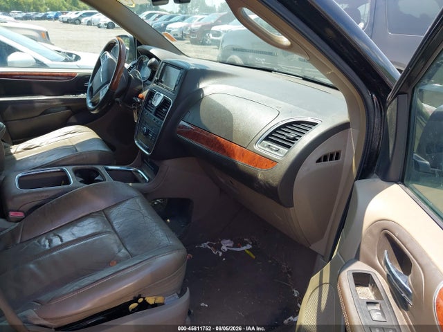 Продажа на аукционе авто 2014 Chrysler Town & Country Limited, vin: 2C4RC1GG3ER372064, номер лота: 45811752