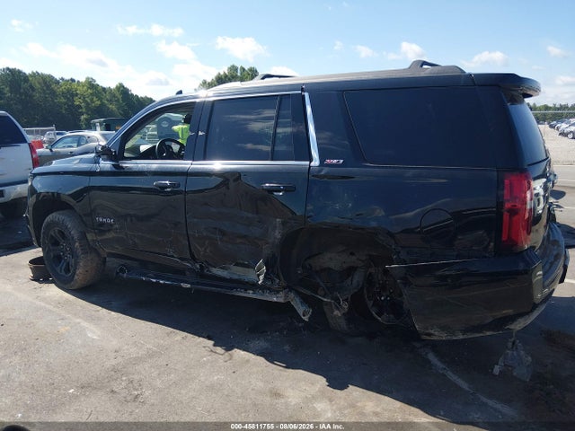2017 Chevrolet Tahoe Lt მანქანა იყიდება აუქციონზე, vin: 1GNSKBKC1HR333585, აუქციონის ნომერი: 45811755