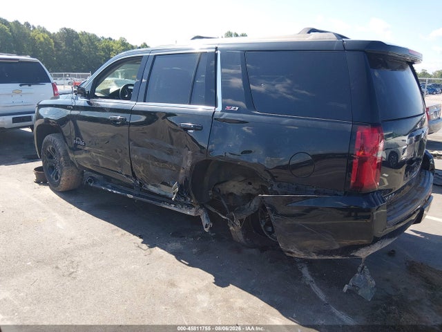 2017 Chevrolet Tahoe Lt მანქანა იყიდება აუქციონზე, vin: 1GNSKBKC1HR333585, აუქციონის ნომერი: 45811755
