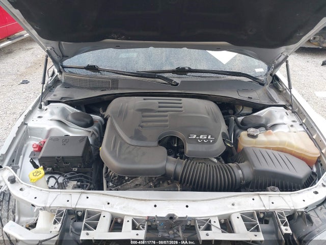 45811776 :رقم المزاد ، 2C3CCABG1MH524025 vin ، 2021 Chrysler 300 300s مزاد بيع