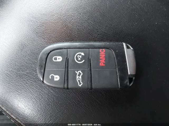 45811776 :رقم المزاد ، 2C3CCABG1MH524025 vin ، 2021 Chrysler 300 300s مزاد بيع