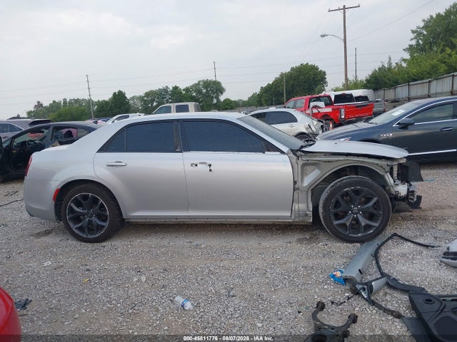 45811776 :رقم المزاد ، 2C3CCABG1MH524025 vin ، 2021 Chrysler 300 300s مزاد بيع
